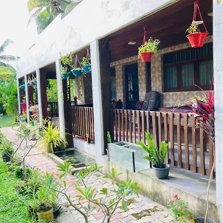 Mangroves Homestay Ahangama Exterior photo
